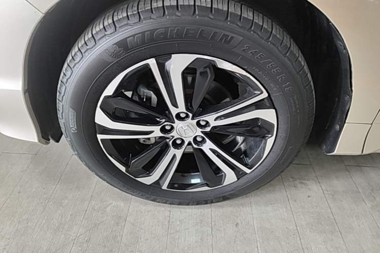 Used Honda UR-V 2017 370TURBO Four-Wheel Drive Prestige Edition China V Exterior 1