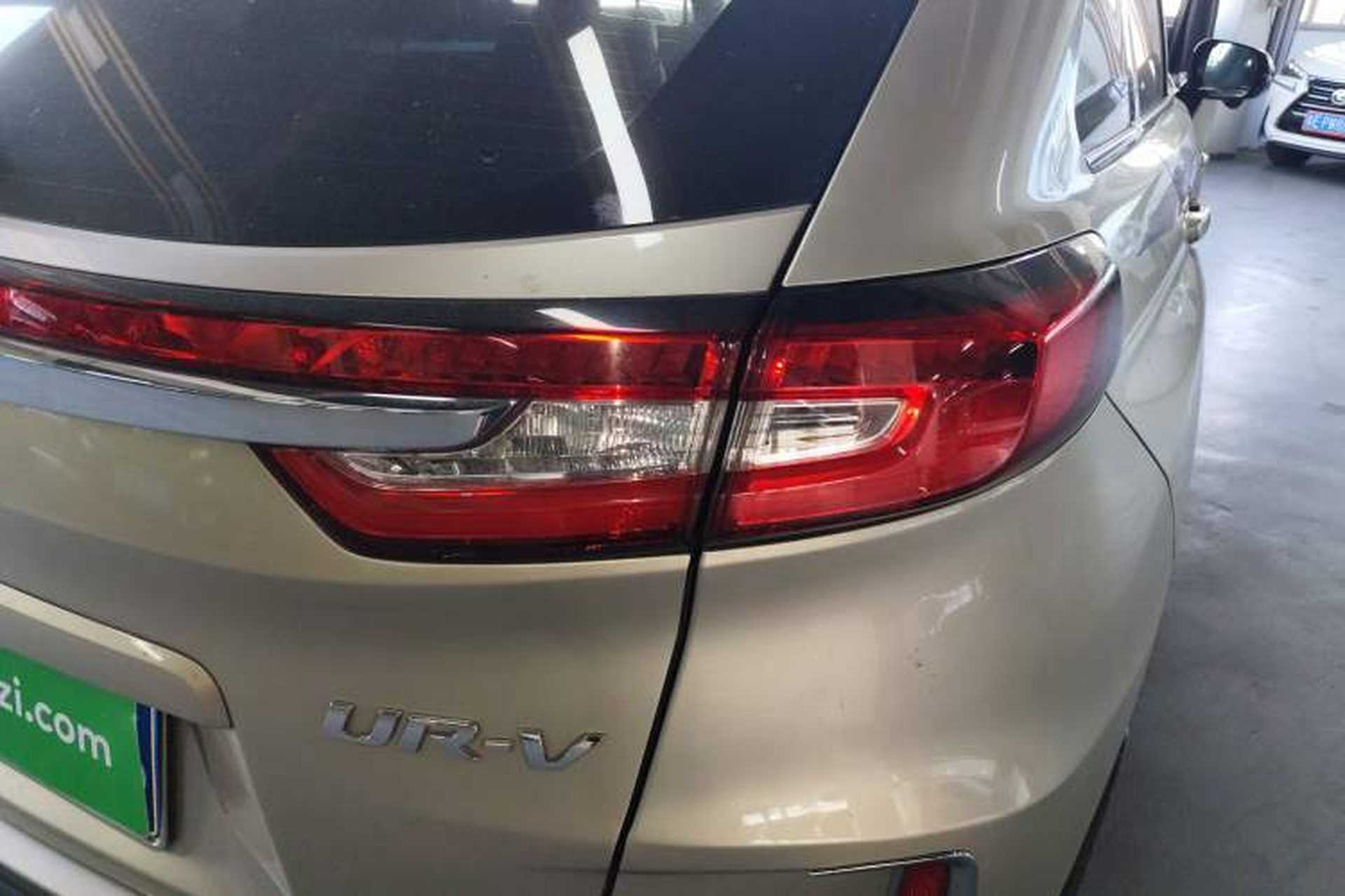 Used Honda UR-V 2017 370TURBO 2WD Prestige Edition China V Exterior 6