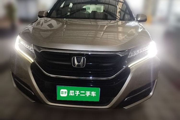 Used Honda UR-V 2017 370TURBO 2WD Prestige Edition China V Front