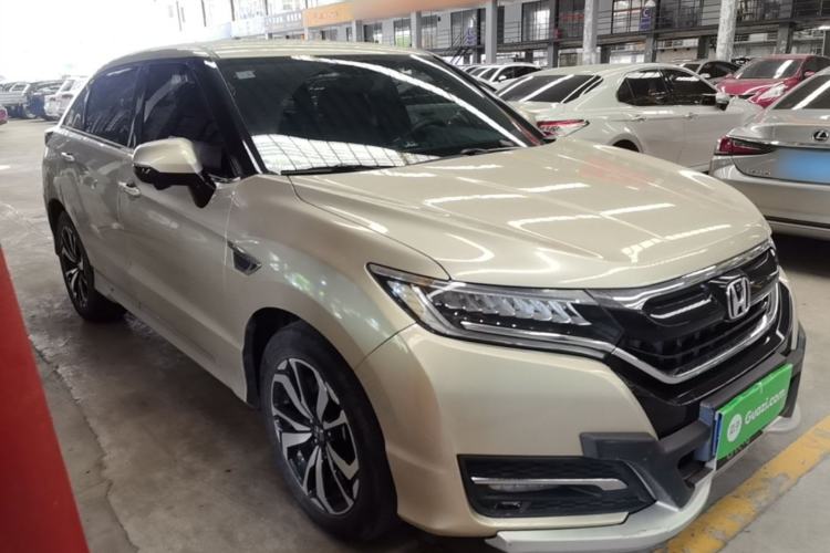 Used Honda UR-V 2017 240TURBO Two-Wheel Drive Luxury Edition China V Front Right 45 Deg