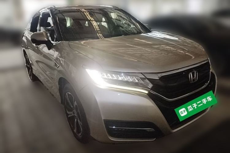 Used Honda UR-V 2017 370TURBO 2WD Prestige Edition China V Front Right 45 Deg