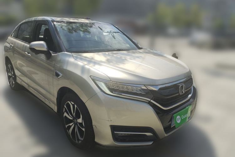 Used Honda UR-V 2017 240TURBO Two-Wheel Drive Luxury Edition China V Front Right 45 Deg