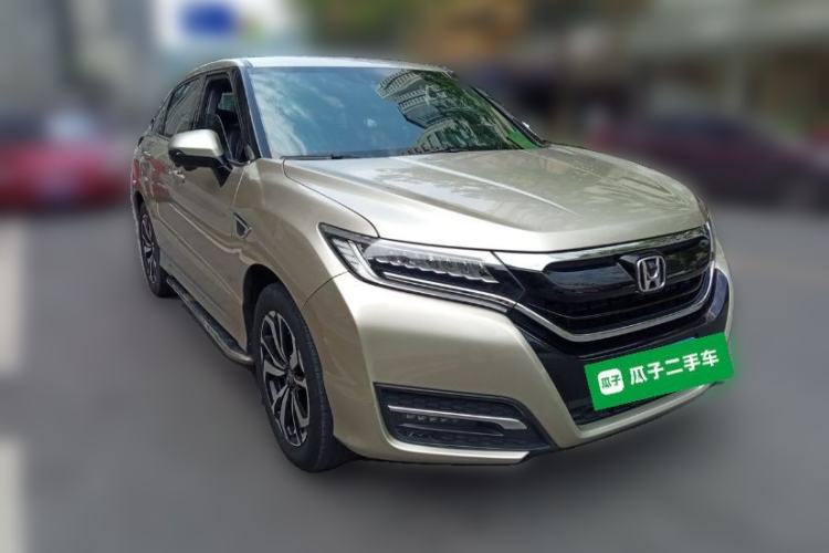 Used Honda UR-V 2017 240TURBO Two-Wheel Drive Luxury Edition China V Front Right 45 Deg