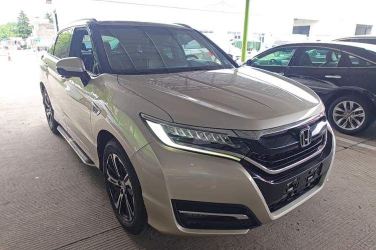 Used Honda UR-V 2017 370TURBO Four-Wheel Drive Prestige Edition China V Front Right 45 Deg