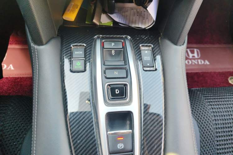 Used Honda UR-V 2017 370TURBO Four-Wheel Drive Prestige Edition China V Gear Lever