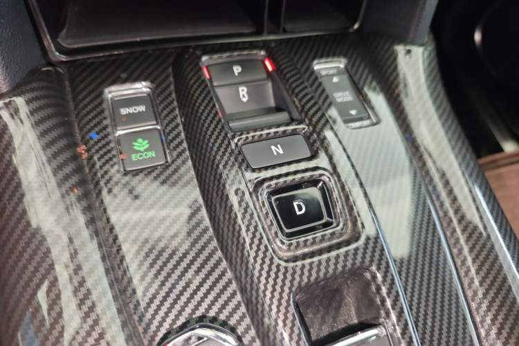 Used Honda UR-V 2017 370TURBO Four-Wheel Drive Prestige Edition China V Gear Lever