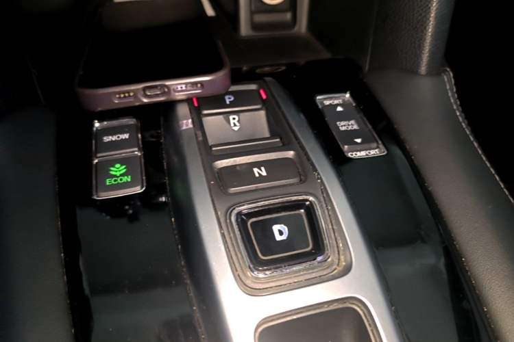 Used Honda UR-V 2017 370TURBO 2WD Prestige Edition China V Gear Lever
