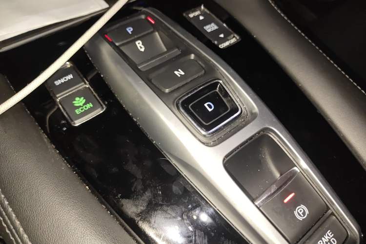 Used Honda UR-V 2017 370TURBO 2WD Prestige Edition China V Gear Lever