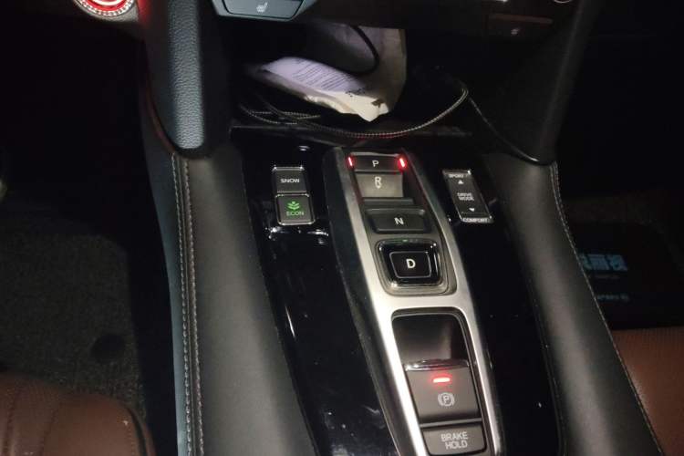 Used Honda UR-V 2017 370TURBO Four-Wheel Drive Prestige Edition China V Gear Lever
