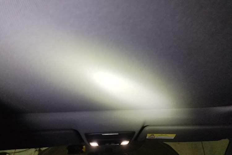 Used Honda UR-V 2017 370TURBO 2WD Prestige Edition China V Headliner