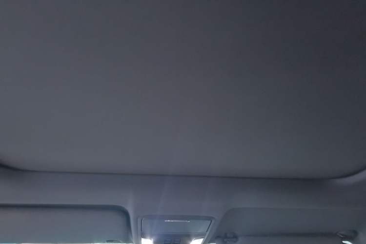 Used Honda UR-V 2017 370TURBO 2WD Prestige Edition China V Headliner