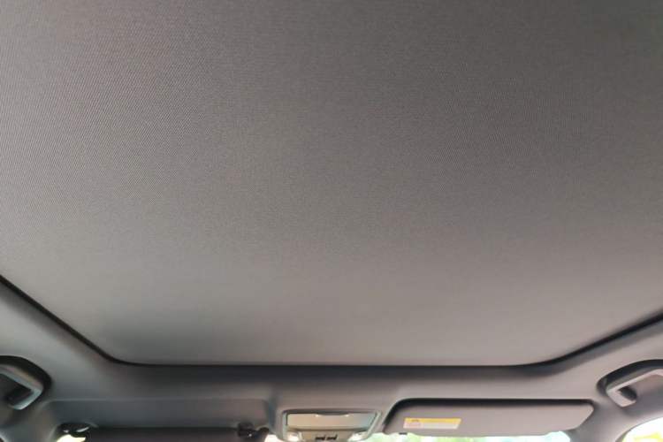 Used Honda UR-V 2017 370TURBO 2WD Prestige Edition China V Headliner