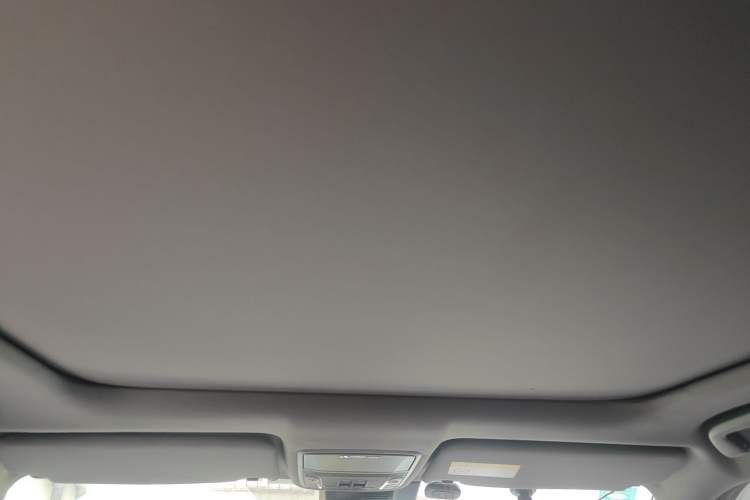 Used Honda UR-V 2017 370TURBO Four-Wheel Drive Prestige Edition China V Headliner