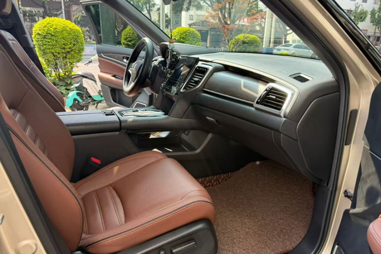 Used Honda UR-V 2017 370TURBO Four-Wheel Drive Prestige Edition China V Interior 5