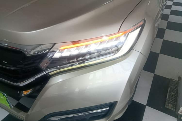 Used Honda UR-V 2017 370TURBO Four-Wheel Drive Prestige Edition China V Left Front Headlight