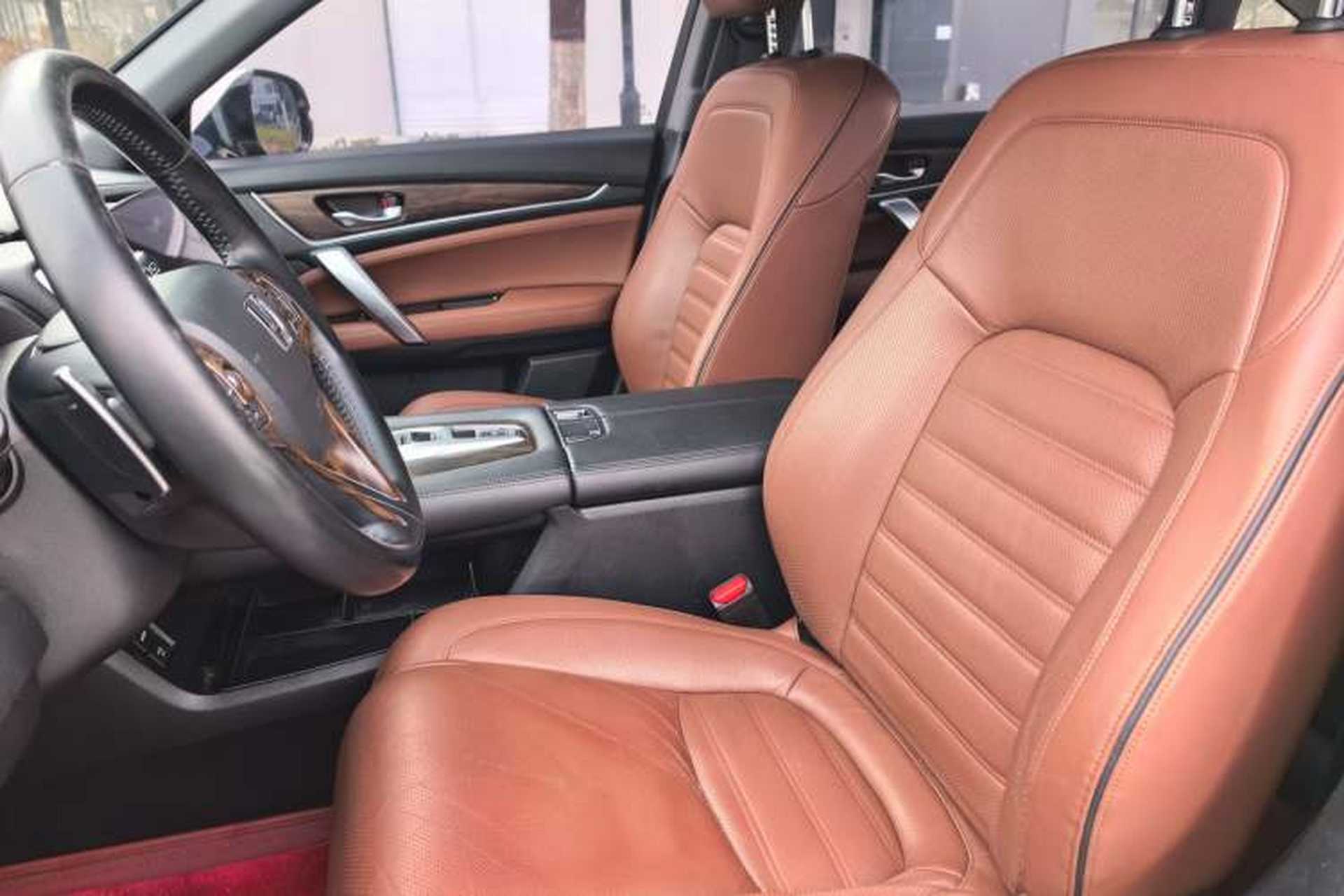 Used Honda UR-V 2017 370TURBO 2WD Prestige Edition China V Left Front Seat