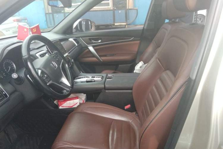 Used Honda UR-V 2017 370TURBO 2WD Prestige Edition China V Left Front Seat