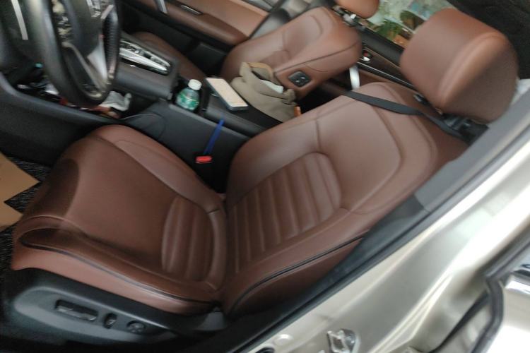 Used Honda UR-V 2017 370TURBO Four-Wheel Drive Prestige Edition China V Left Front Seat