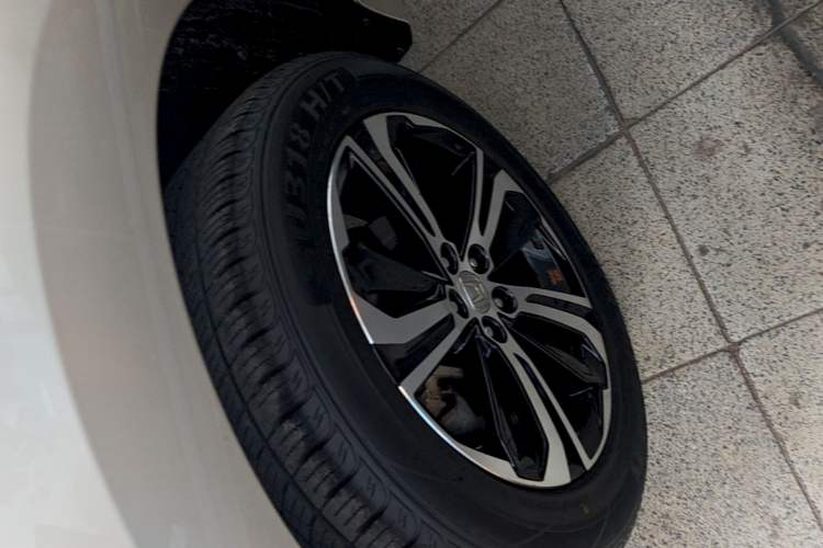 Used Honda UR-V 2017 370TURBO Four-Wheel Drive Prestige Edition China V Left Front Wheel Hub