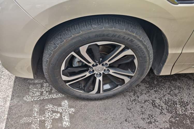 Used Honda UR-V 2017 370TURBO 2WD Prestige Edition China V Left Front Wheel Hub