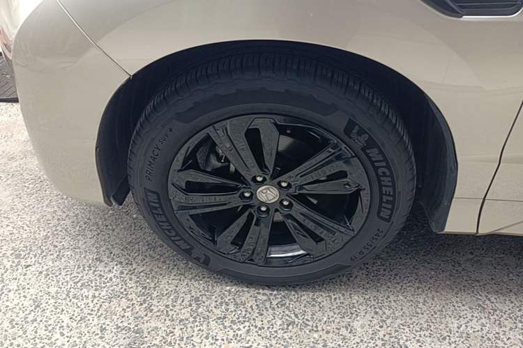Used Honda UR-V 2017 370TURBO 2WD Prestige Edition China V Left Front Wheel Hub