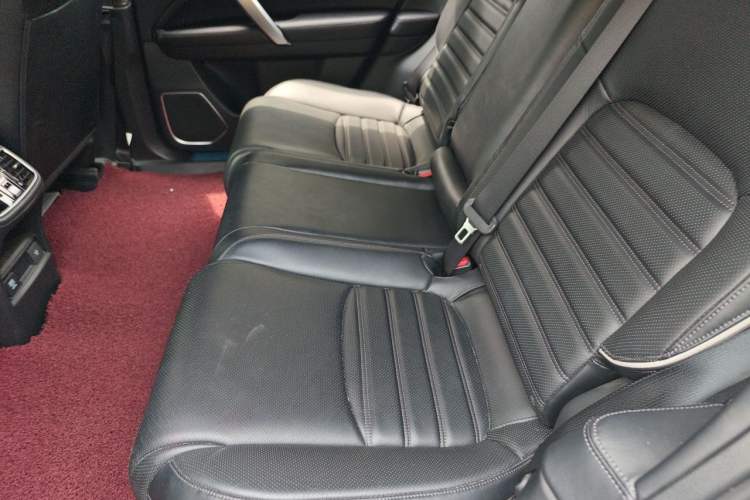 Used Honda UR-V 2017 240TURBO Two-Wheel Drive Classic Edition China V Left Rear Seat