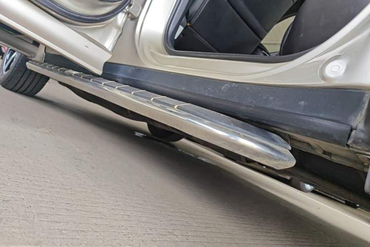 Used Honda UR-V 2017 370TURBO Four-Wheel Drive Prestige Edition China V Left Side Sill