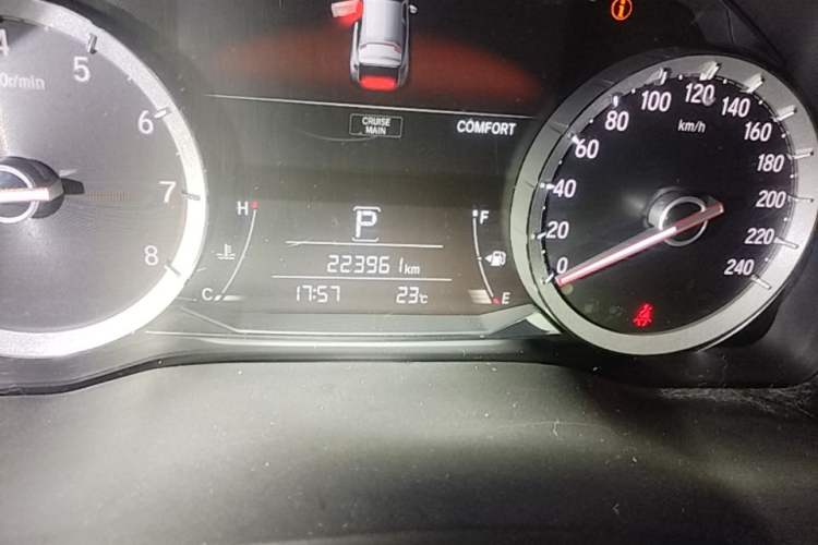 Used Honda UR-V 2017 370TURBO 2WD Prestige Edition China V Odometer Close Up