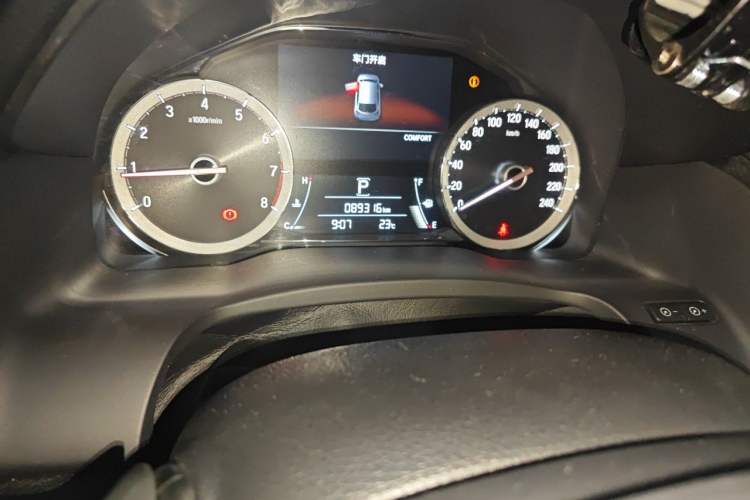 Used Honda UR-V 2017 370TURBO 2WD Prestige Edition China V Odometer Close Up