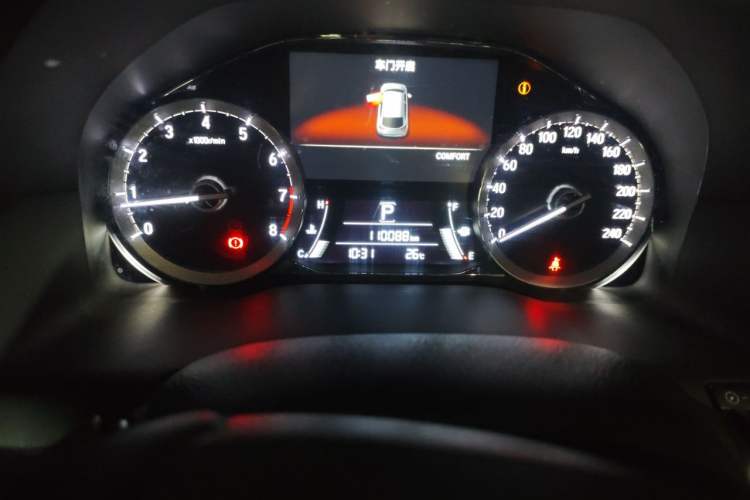 Used Honda UR-V 2017 370TURBO Four-Wheel Drive Prestige Edition China V Odometer Close Up