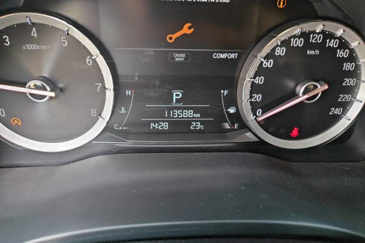 Used Honda UR-V 2017 370TURBO 2WD Prestige Edition China V Odometer Close Up