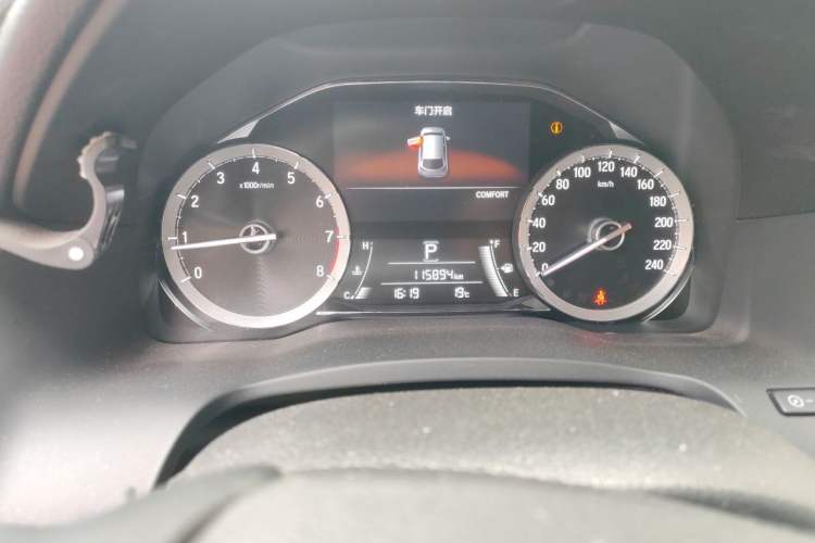 Used Honda UR-V 2017 370TURBO Four-Wheel Drive Prestige Edition China V Odometer Close Up