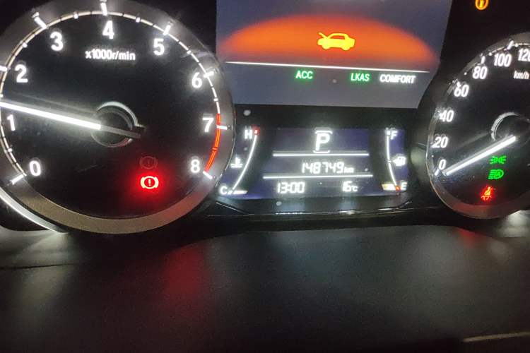 Used Honda UR-V 2017 370TURBO Four-Wheel Drive Prestige Edition China V Odometer Close Up