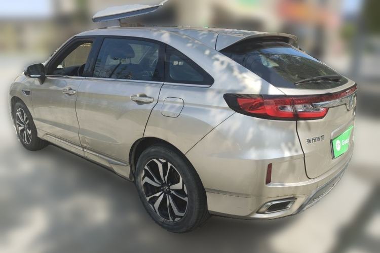 Used Honda UR-V 2017 240TURBO Two-Wheel Drive Luxury Edition China V Rear Left 45 Deg
