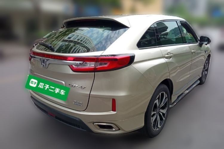 Used Honda UR-V 2017 240TURBO Two-Wheel Drive Luxury Edition China V Rear Right 45 Deg