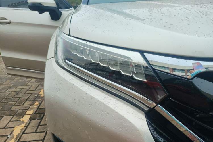 Used Honda UR-V 2017 370TURBO Four-Wheel Drive Prestige Edition China V Right Front Headlight