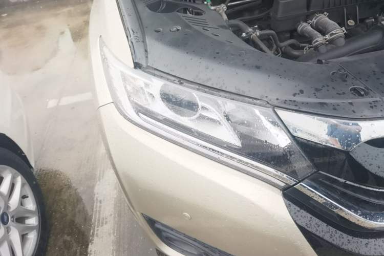 Used Honda UR-V 2017 240TURBO Two-Wheel Drive Classic Edition China V Right Front Headlight