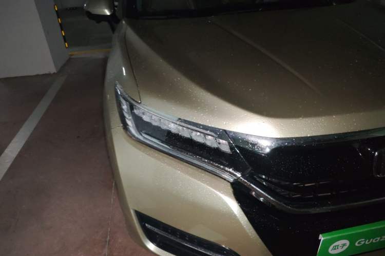 Used Honda UR-V 2017 370TURBO Four-Wheel Drive Prestige Edition China V Right Front Headlight