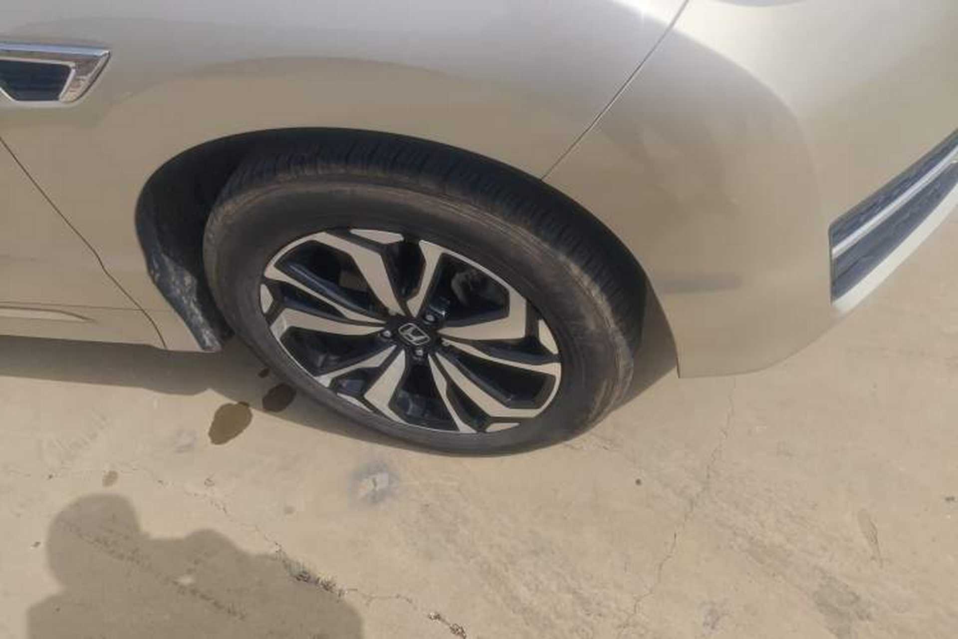 Used Honda UR-V 2017 240TURBO Two-Wheel Drive Luxury Edition China V Right Front Wheel Hub