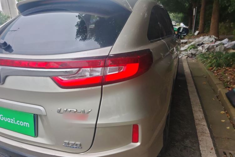 Used Honda UR-V 2017 370TURBO 2WD Prestige Edition China V Right Rear Taillight