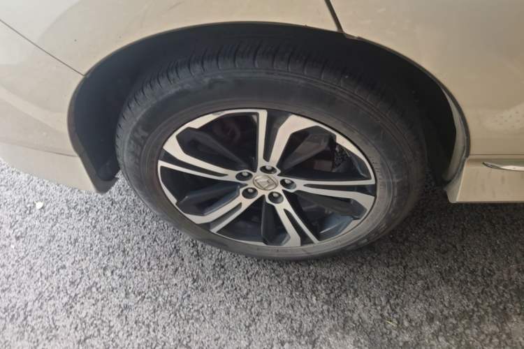 Used Honda UR-V 2017 370TURBO 2WD Prestige Edition China V Right Rear Wheel Hub