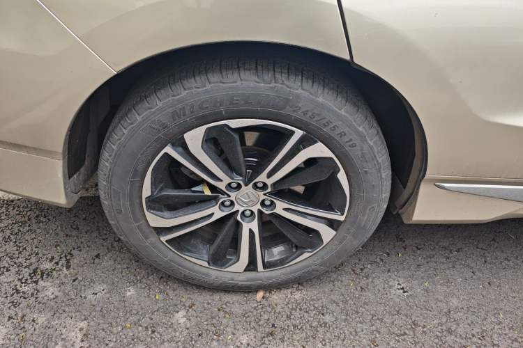 Used Honda UR-V 2017 370TURBO 2WD Prestige Edition China V Right Rear Wheel Hub