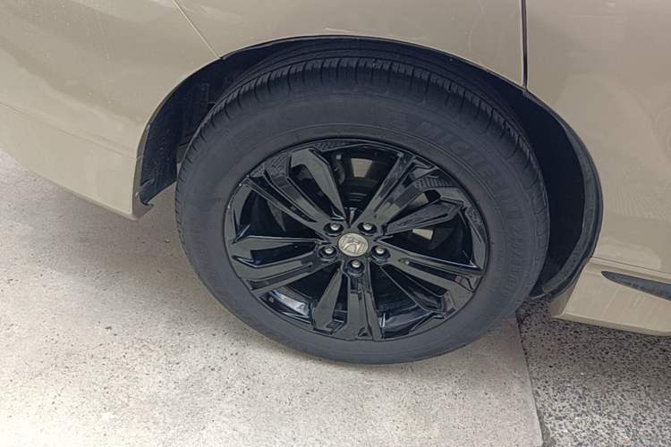 Used Honda UR-V 2017 370TURBO 2WD Prestige Edition China V Right Rear Wheel Hub