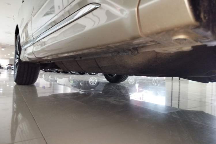 Used Honda UR-V 2017 370TURBO Four-Wheel Drive Prestige Edition China V Right Side Sill
