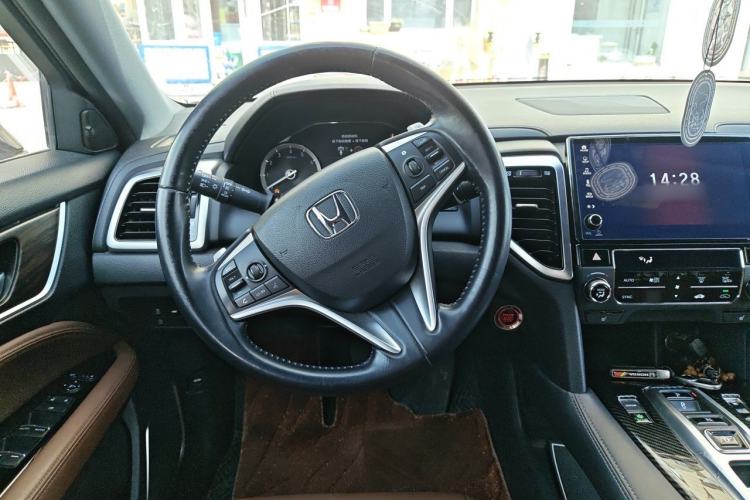 Used Honda UR-V 2017 370TURBO 2WD Prestige Edition China V Steering Wheel