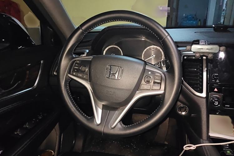 Used Honda UR-V 2017 370TURBO 2WD Prestige Edition China V Steering Wheel