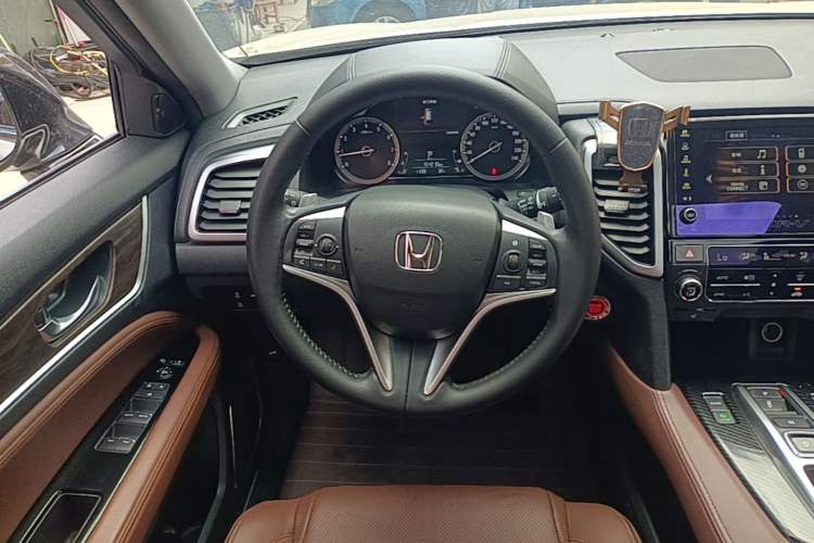 Used Honda UR-V 2017 370TURBO 2WD Prestige Edition China V Steering Wheel