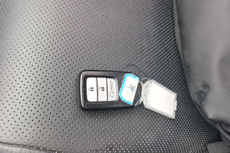 Used Honda UR-V 2017 240TURBO Two-Wheel Drive Classic Edition China V Vehicle Key