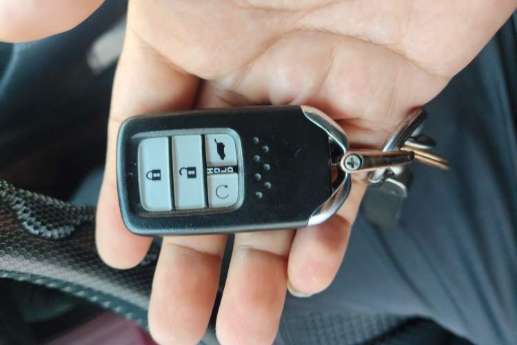Used Honda UR-V 2017 370TURBO Four-Wheel Drive Prestige Edition China V Vehicle Key