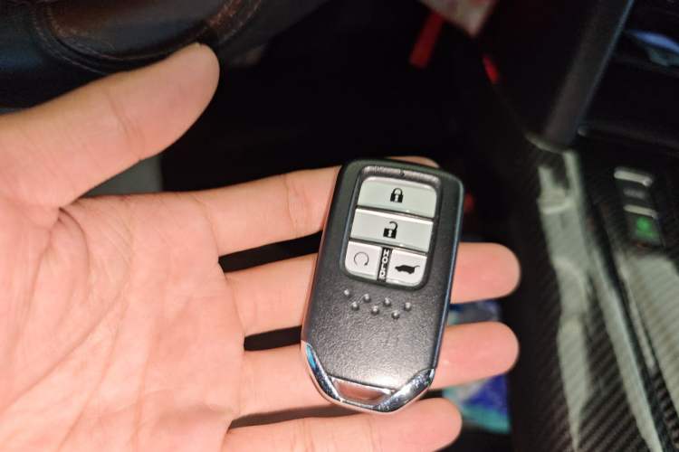 Used Honda UR-V 2017 370TURBO Four-Wheel Drive Prestige Edition China V Vehicle Key
